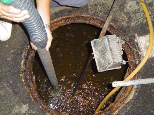 渔洋镇隔油池清理